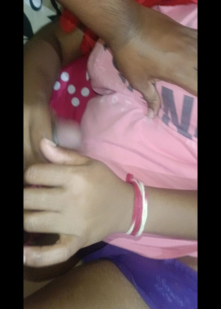 Debaki mantry: Hotelservice damen