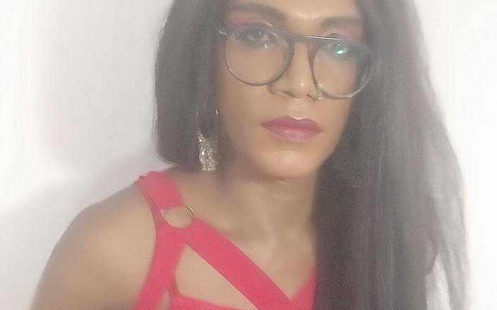 Keerthanakeerthi95: Indiana Sissy Cumming Dal Vivo