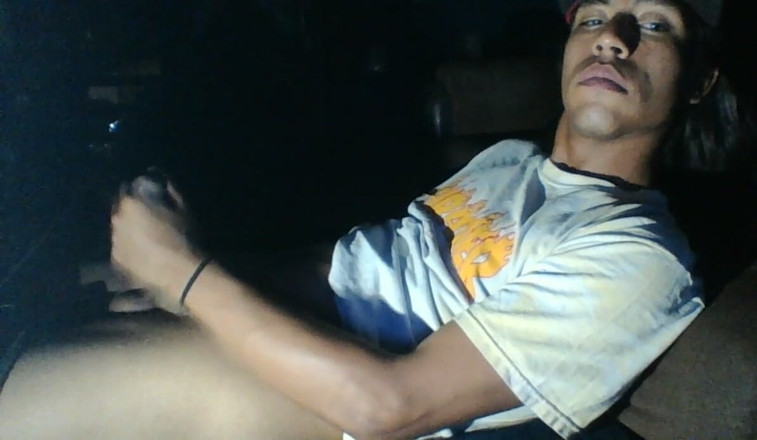 AlexAlejandro13: Snižte kabel na spodní část
