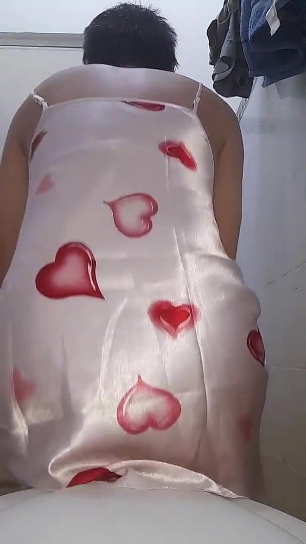 Cum Pleasure With Lovely Satin Lingerie (Naomisinka) Cum Pleasure With Lovely Satin Lingerie (Naomisinka)