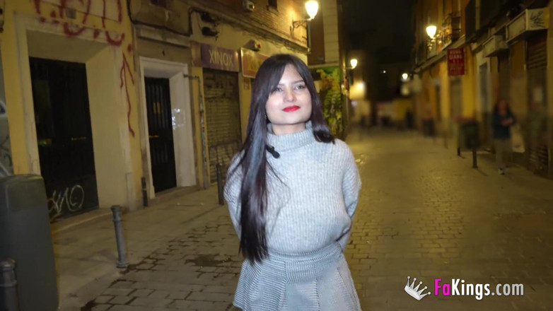 FAKings: Sofia Mayers đã rời bỏ bạn trai của cô ấy để đụ mạnh vào...