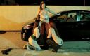 LesbianFantasies: Şenliklerden sonra sürtükler garson kızı arabanın kaputunda sikiyor
