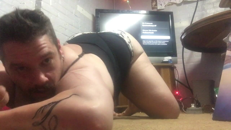 King Of Crossdress: Body Badass Crossdresss Telan