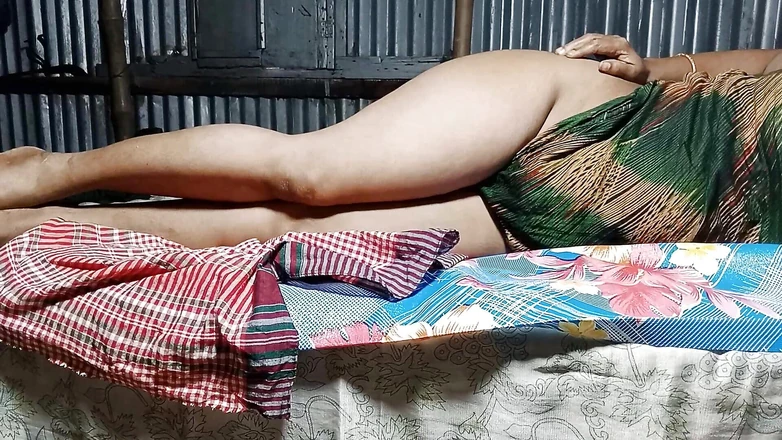 SAFI TV: I Fucked My Elder Stepsister in My Bed