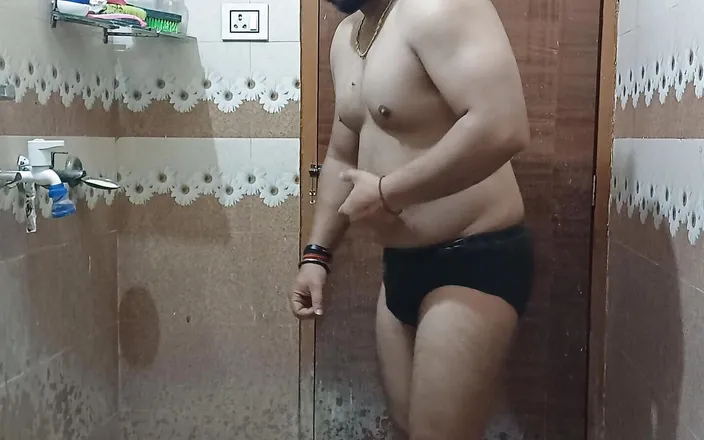 Austin Rose: Bathroom Me Nanga Nahate Hue Bathing Video