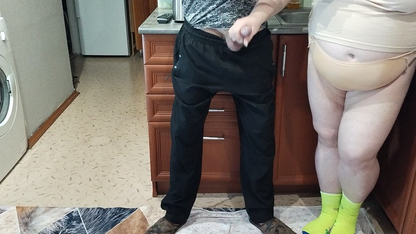 Dick Jerking in the Kitchen and Cum in Mother-in-law's Mouth (Sweet July)