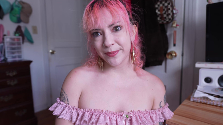 lilredvelvettt: Cucking Hubs dengan Handyman