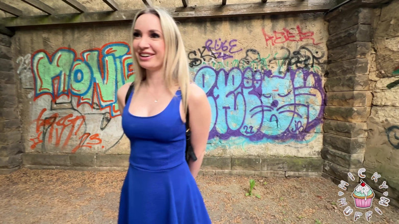 Micky Muffin Studio: Omg! Betrapte mijn vriend terwijl hij zich aftrekte!