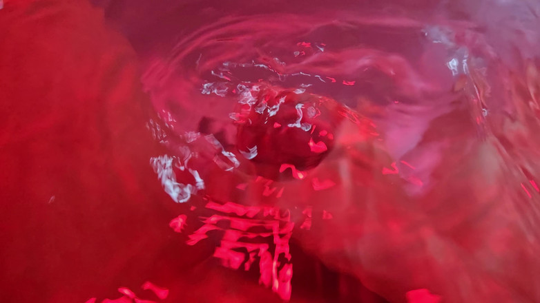 Velvet Akage: Sborrata sott'acqua