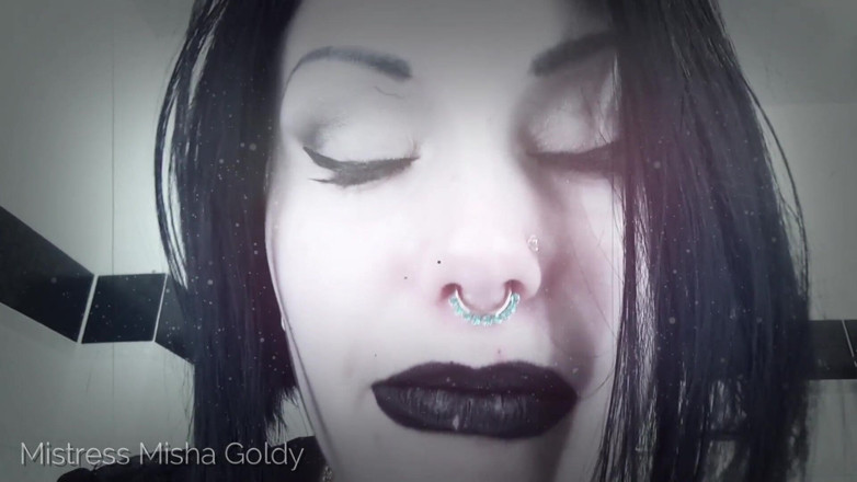Goddess Misha Goldy: Tuvalette görüşürüz