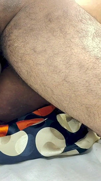 印度德西人妻自拍女牛仔姿势大声啪年轻男孩f