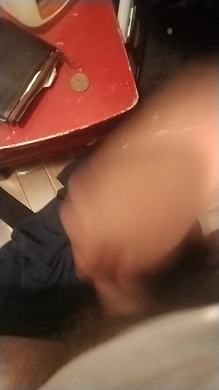 Buddy_Cuck: Głaskanie mojego małego penisa do międzyrasowego porno i wytrysk tak...