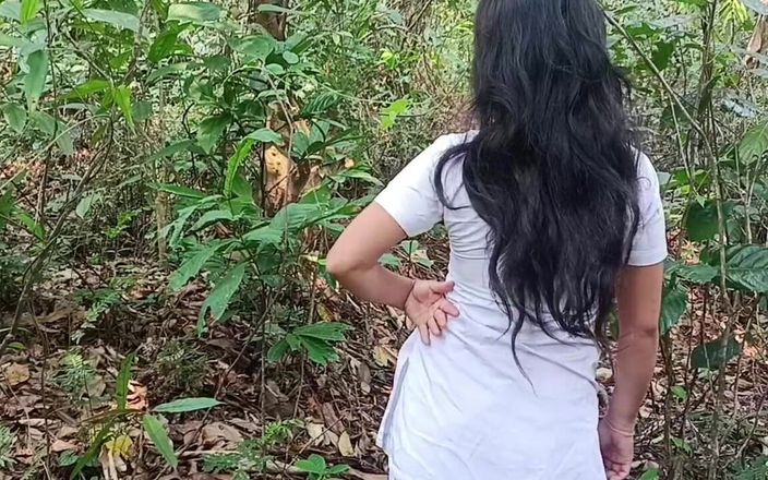 Anjaliraj: Ik wacht op mijn studente in de jungle
