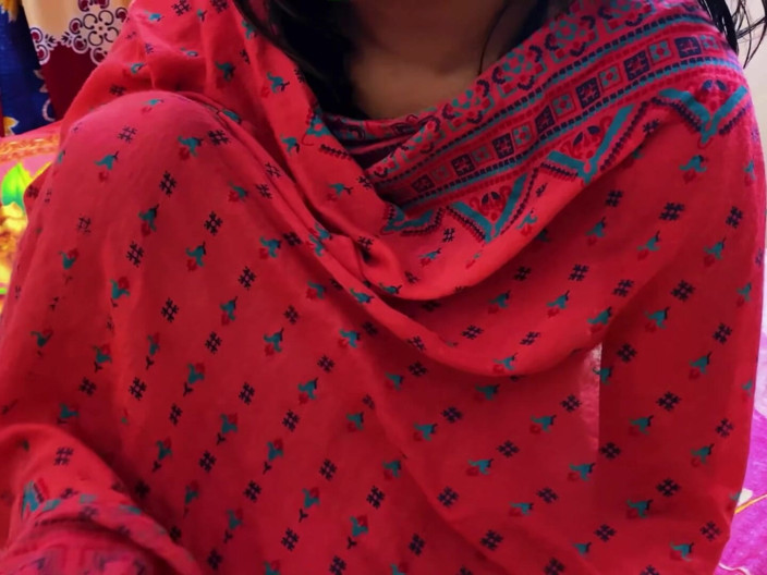 Bdsex24: Bhabhi gila untuk berkongkek kerana suaminya tiada di rumah
