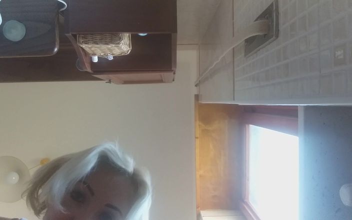 savannahamatoriale: 你真是个荡妇！