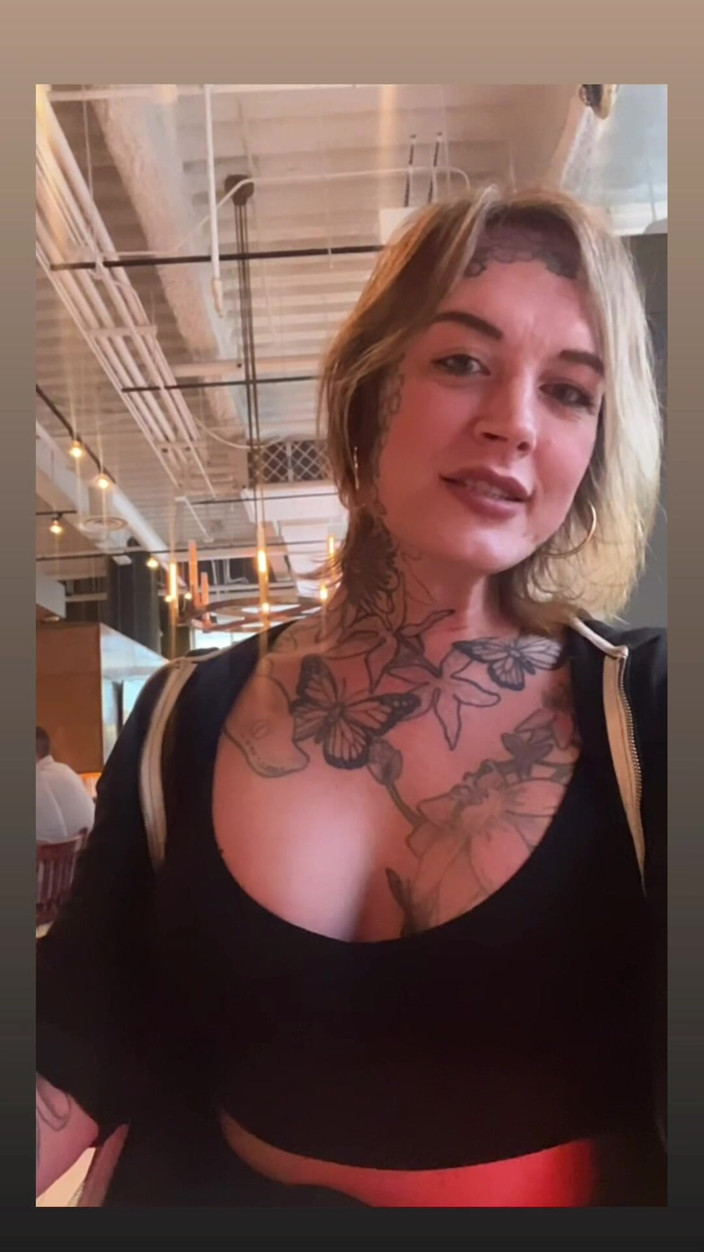 Diana Deelight: คลิปสั้นสาวงาม TS Diana Deelight แค่ช็อตของฉันดูสวย