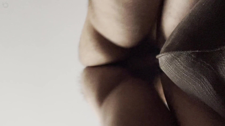 boyhaze: ソファで継父をドキドキさせる