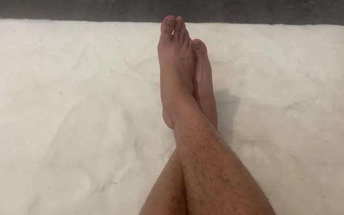 Damien Custo: Fetish Foot Football