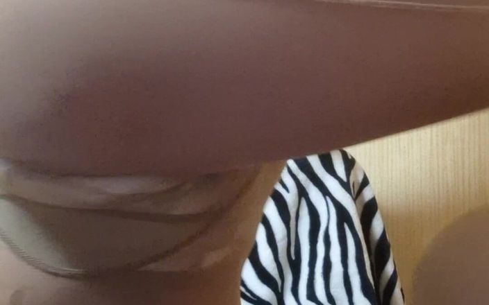 ElzaKom: Esta é uma senhora com quem você sempre sonhou