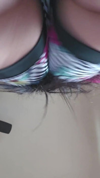 Mira mi culo y rendirme al jiggle