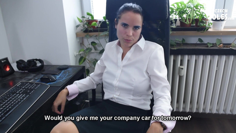 Czech Soles - foot fetish content: Secretária do escritório sedução com os pés em meia-calça e...