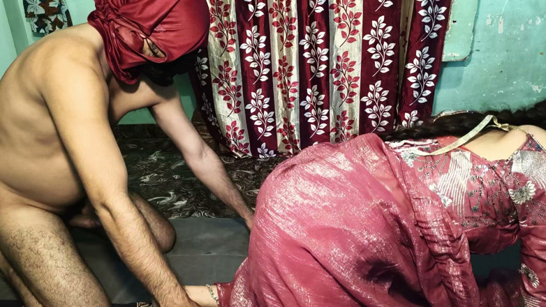yongboy1: Indian Couple Saree Sex Video Married Stepsister and Stepbrother Gets...