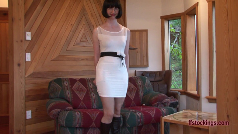Stocking Videos: Seluar dalam Julia Mania