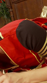 Geiles Hotel_scene 1 sexy kurzhaariges hotel Bellgirl genießt sex mit einem kunden