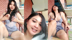 Cute Asian Girl Squirt and Masturbate Outdoor