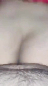 Adik tiri memberikan blowjob kepada abang tiri sebelum berkongkek