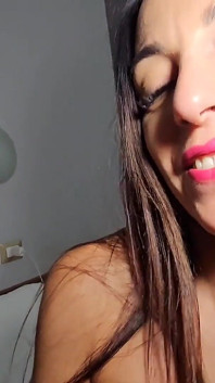 Ritorniamo in hotel e mi sento subito come avere un cazzo