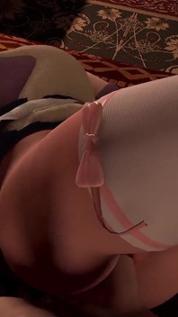 Anale con calda cameriera asiatica milf sul letto: 3D Porno