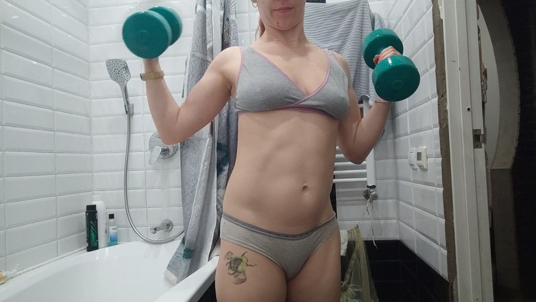 Risky Hairy Couple: Min stora muskelträning