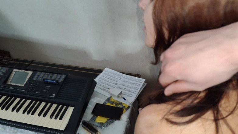 Tumanova Alina: Пасинок підхопив мачуху на вірті з писарем і сам її трахнув, рясно кінчаючи