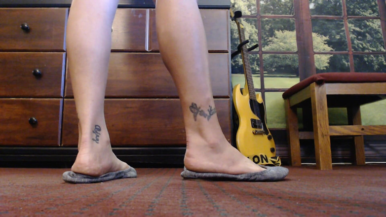 Abby Anna: Gray ballet flats standing shoe play