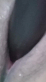 Sexy filipínská MILFka si užívá svůj lilek