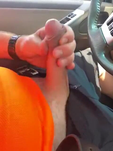 RealBigDill: Público masturba e goza enquanto estacionado em lote aleatório no...