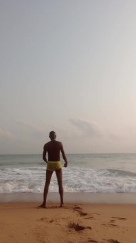 Walking with My Huge Back Cock Wanking on the Beach of Cotonou Alone