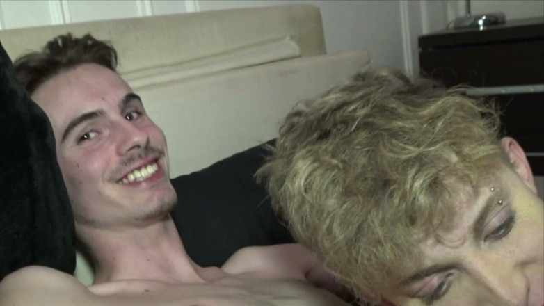 RAW FRENCH PIGS: Enjoy This Amazing French Porn Amator Bareback with Dudes so...