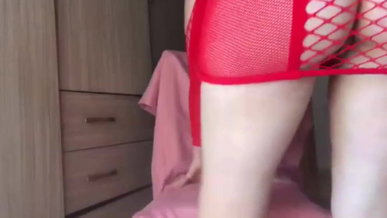 mary sweet star: Horny girl is sexy, she shows everything and plays with...