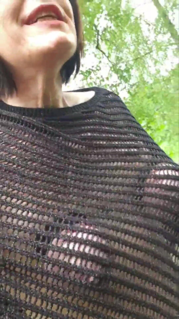 JulieEroticDress: Złapany przez biegacza