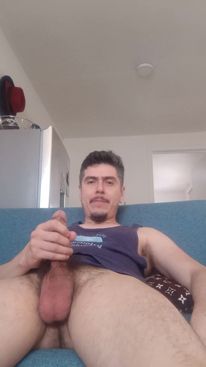 TabascoJake: Tati cu pula mare împușcă o spermă mare și groasă