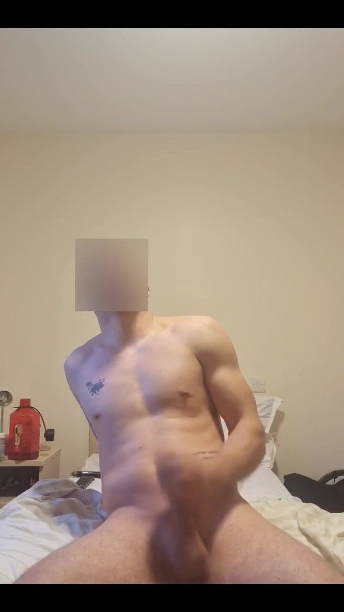 Englishtom20vip: Не могу бить развязную дрочку субботу днем