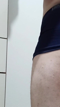 Look Like My Ass Shaking Loves
