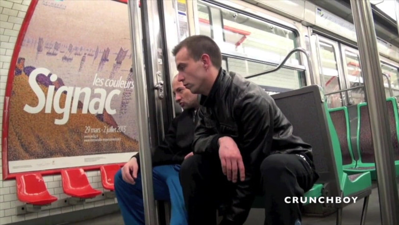 EXHIB BOYS: Fantastiskt sex i tunnelbanan i Paris