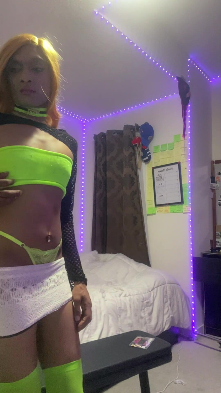 FemBoyAmi: Sürtük kadın oğlan Hintli travesti ateşli genç