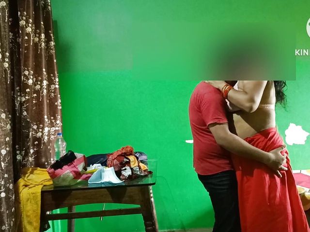 Desi Stepschool Teacher Hardcor Sex in Hotel Room Romantic Sexy Teacher Sex Videos Viral (Indian hardcore)