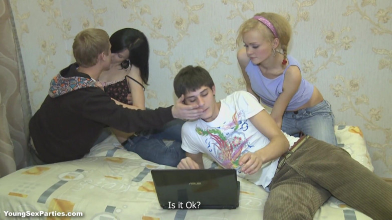 18 Videoz: Hubené ruské teenagerky jsou ošukané v orgii