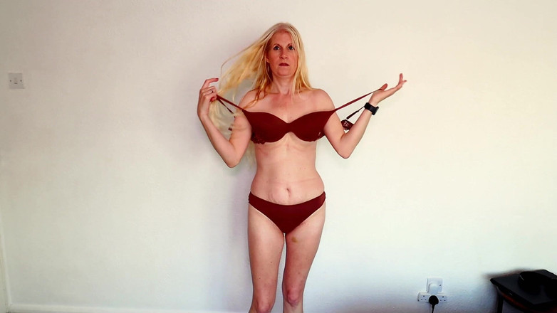 Britishmilf: Probare de lenjerie NSFW