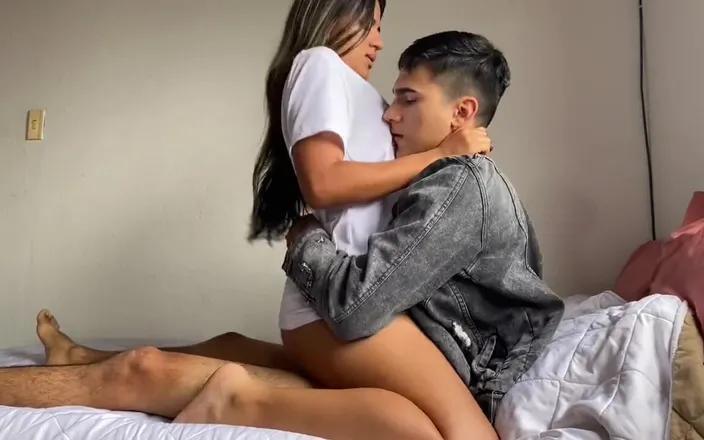 Solo_incognita: I Cum on Top of My Cooker